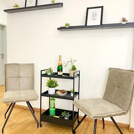 Apartment Leon 3 Wunderschoenes Neues *