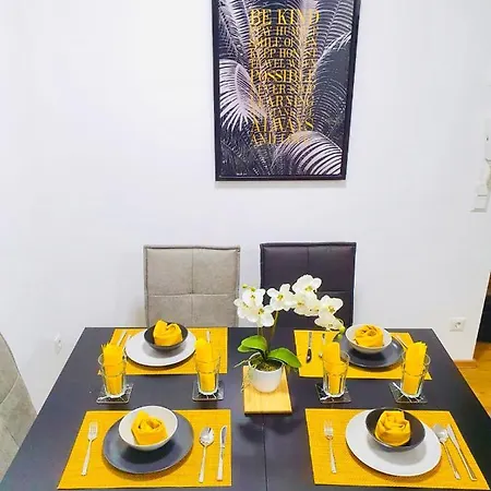 Apartment Leon 3 Wunderschoenes Neues *