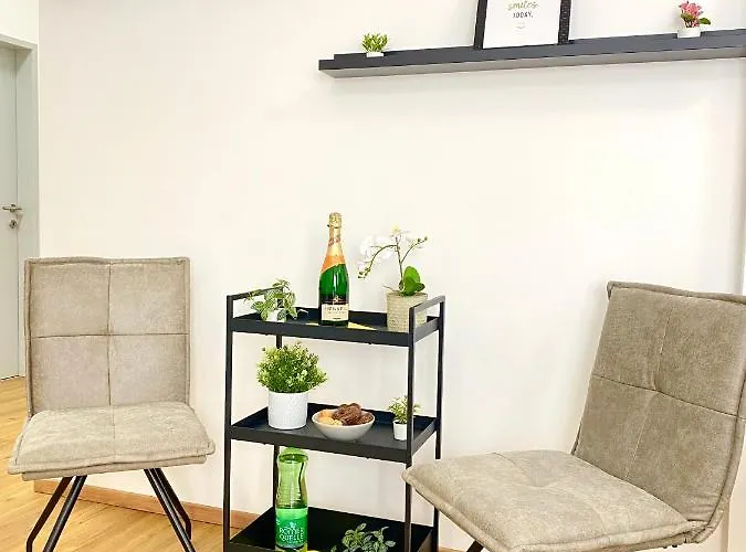 Daire Leon 3 Wunderschoenes Neues *