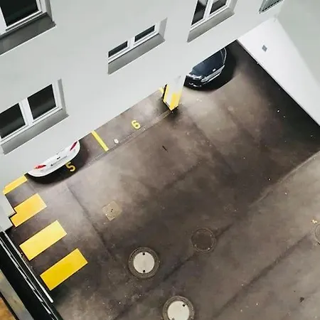 Leon 3 Wunderschoenes Neues Апартаменты *